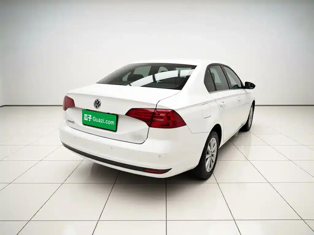 2017 Volkswagen Bora 1.6L Manual Fashion Edition — миниатюра 6