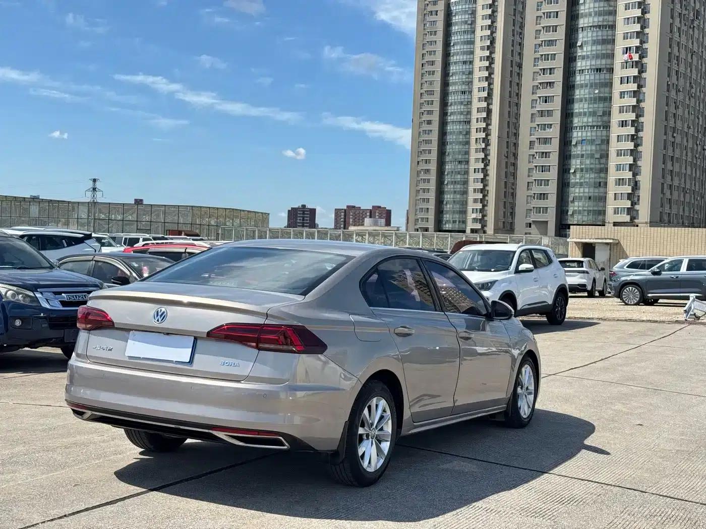 2019 Volkswagen Bora Facelift 1.5L Automatic Comfort Model (National V Emission Standard) — миниатюра 12