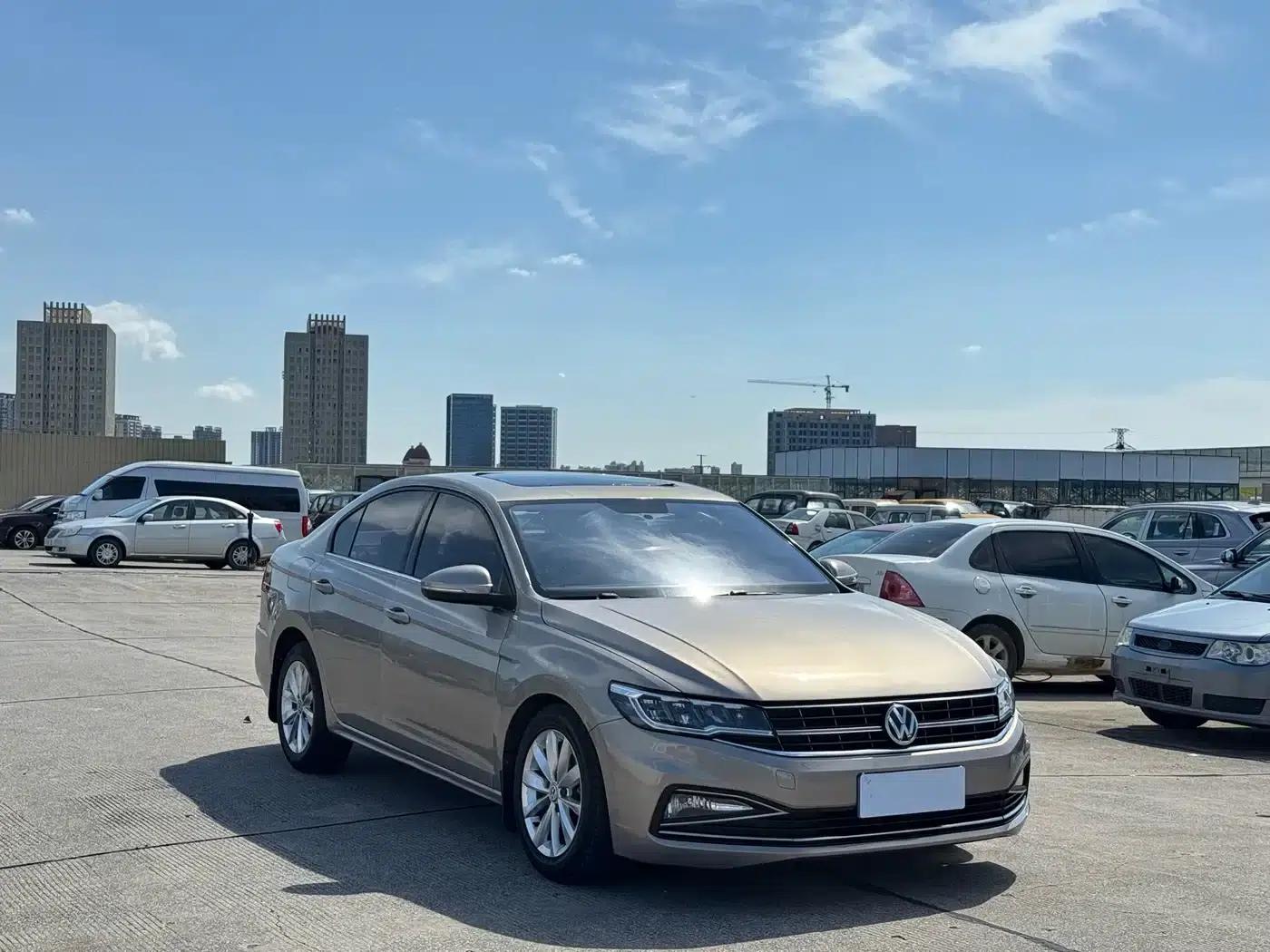 2019 Volkswagen Bora Facelift 1.5L Automatic Comfort Model (National V Emission Standard) — миниатюра 3