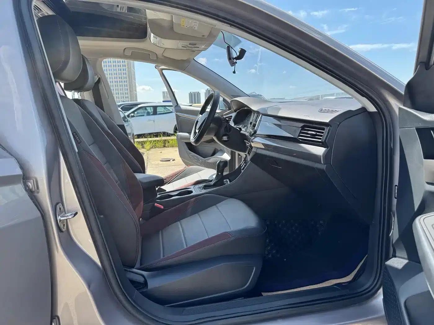 2019 Volkswagen Bora Facelift 1.5L Automatic Comfort Model (National V Emission Standard) — миниатюра 8