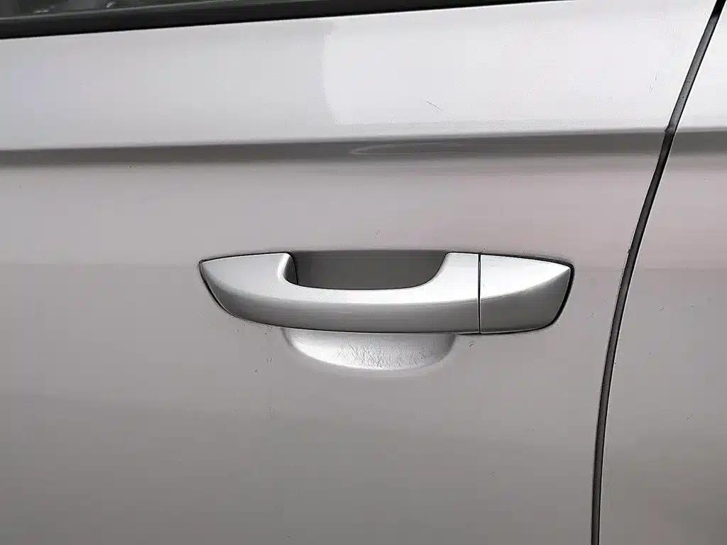2017 Volkswagen Bora 1.6L Automatic Fashion Edition — миниатюра 18