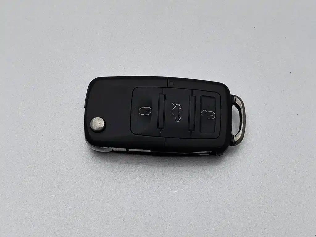 2017 Volkswagen Bora 1.6L Automatic Fashion Edition — миниатюра 19