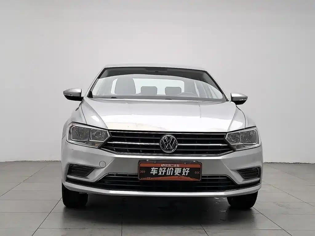 2017 Volkswagen Bora 1.6L Automatic Fashion Edition — миниатюра 3