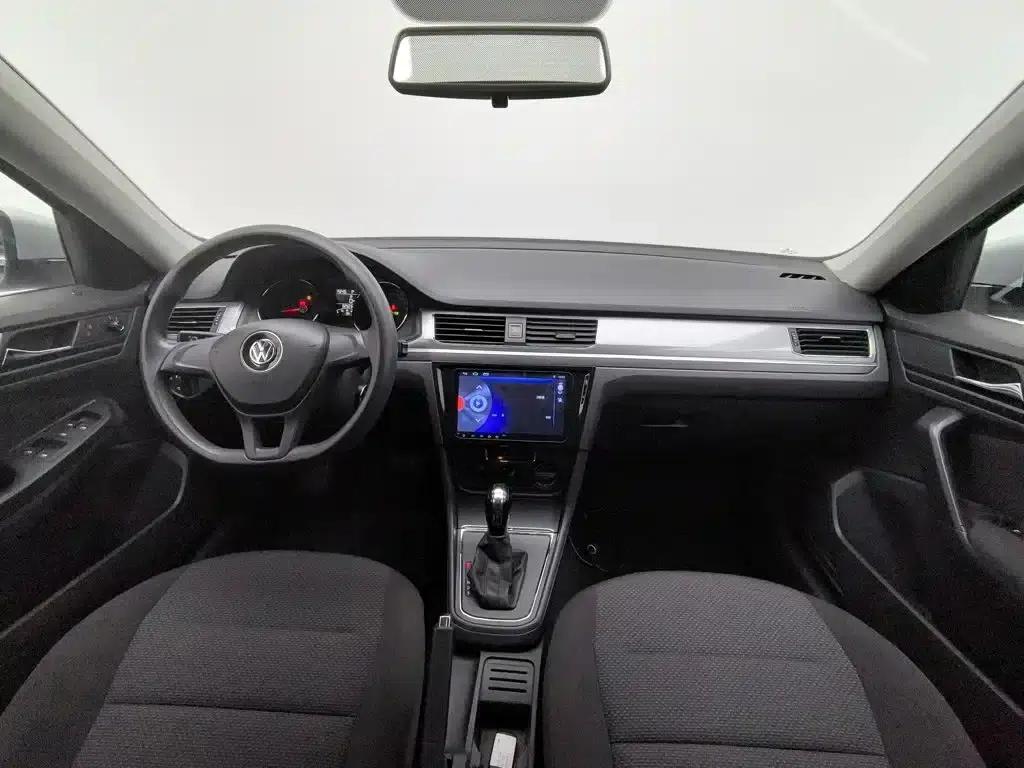 2017 Volkswagen Bora 1.6L Automatic Fashion Edition — миниатюра 5