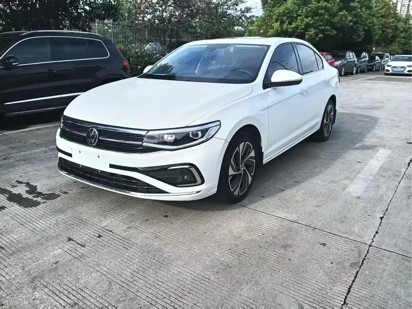 2023 Volkswagen Bora 200TSI DSG Comfort Edition — миниатюра 1