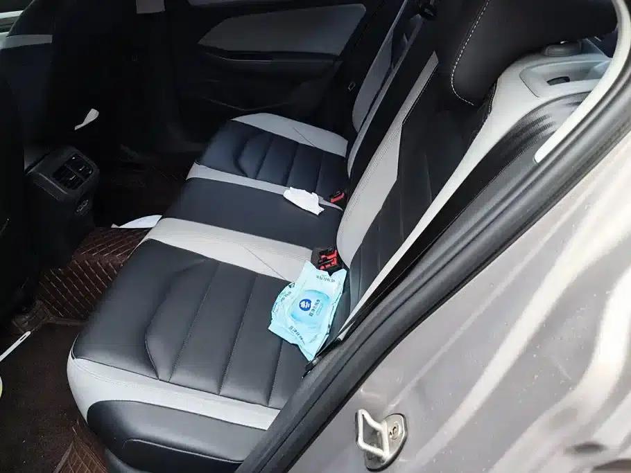 2023 Volkswagen Bora 300TSI DSG Premium Edition — миниатюра 11
