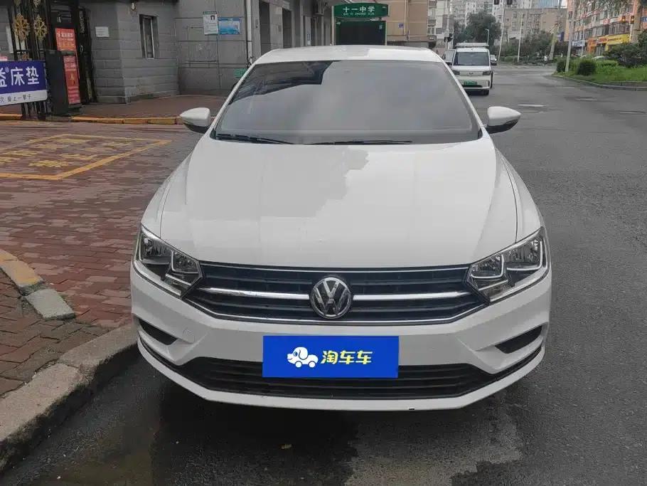 2019 Volkswagen Bora Legend 1.5L Automatic Fashion Model (China VI Emission Standard) — миниатюра 2