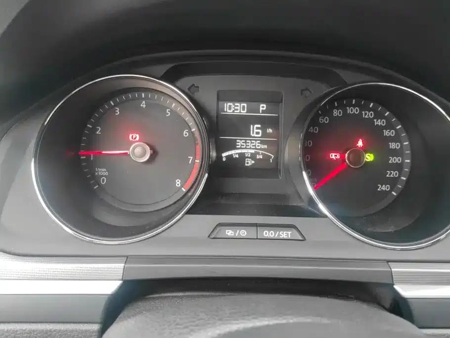 2019 Volkswagen Bora Legend 1.5L Automatic Fashion Model (China VI Emission Standard) — миниатюра 14