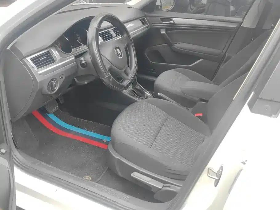 2019 Volkswagen Bora Legend 1.5L Automatic Fashion Model (China VI Emission Standard) — миниатюра 9
