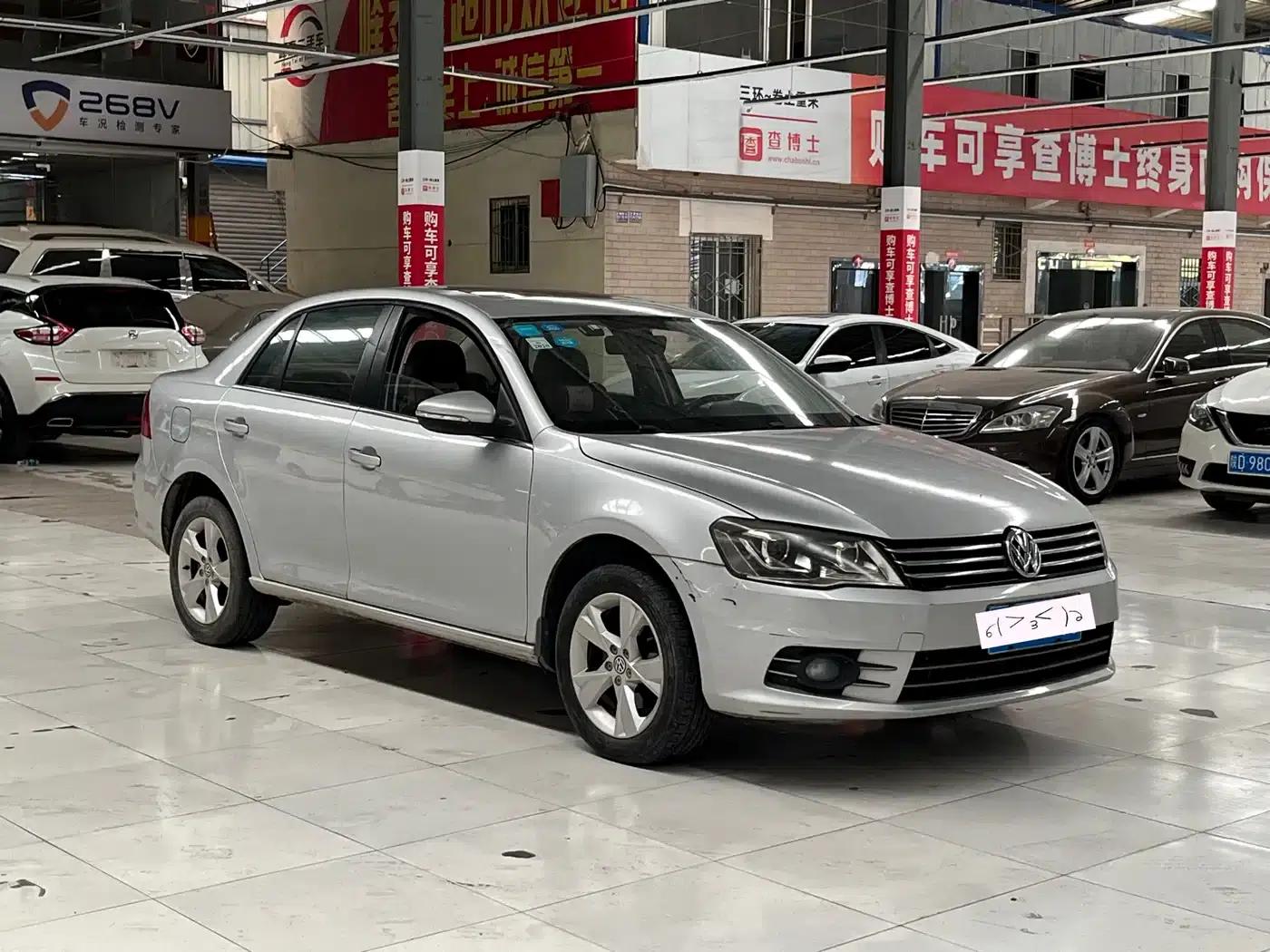 2014 Volkswagen Bora 1.6L Automatic Comfort Model — миниатюра 3