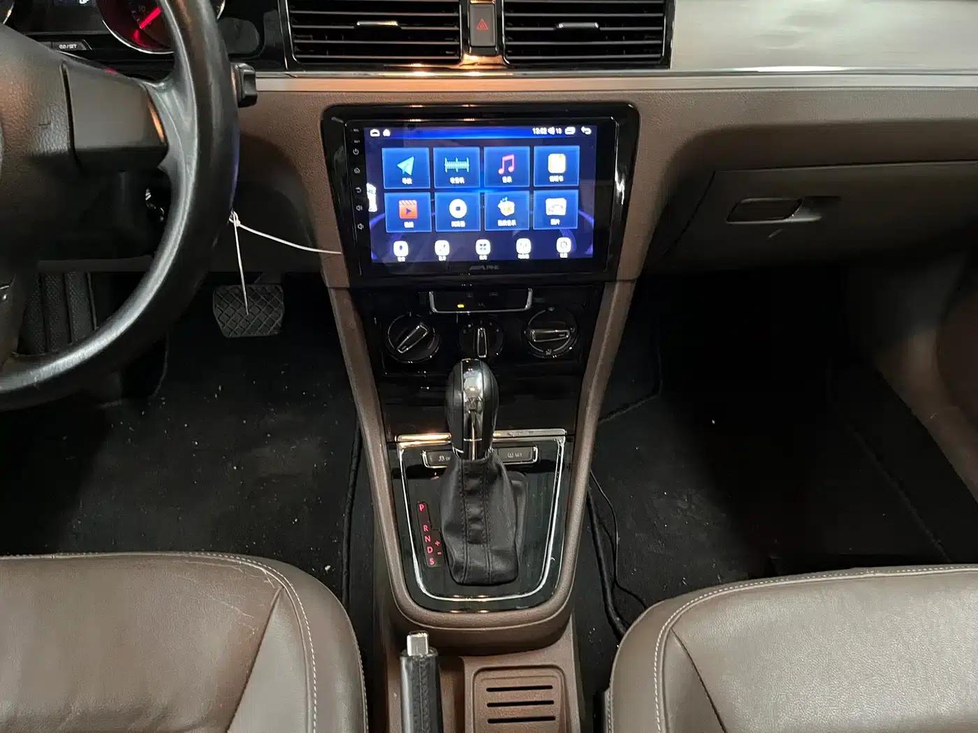 2014 Volkswagen Bora 1.6L Automatic Comfort Model — миниатюра 9