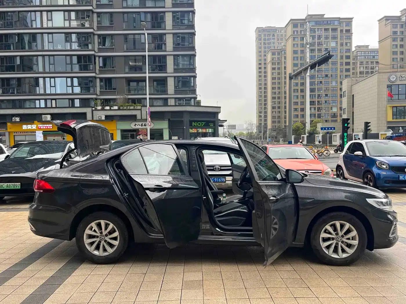 2023 Volkswagen Bora 200TSI DSG Comfort Edition — миниатюра 24