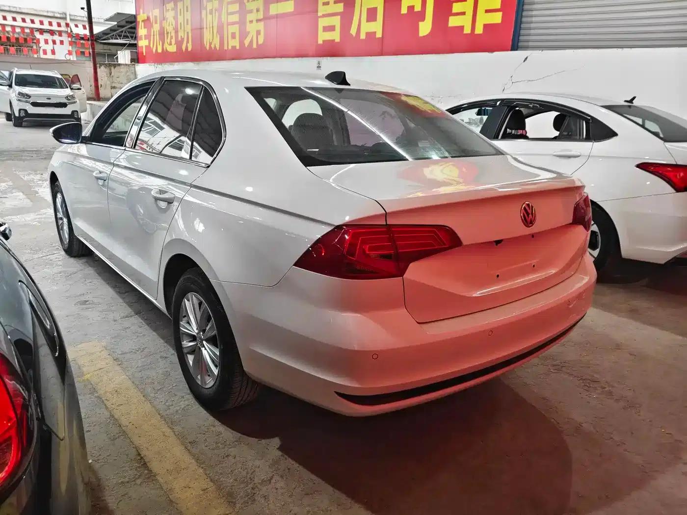 2017 Volkswagen Bora 1.6L Automatic Fashion Edition — миниатюра 10