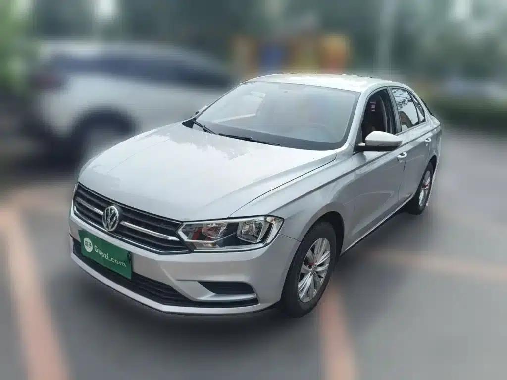 2017 Volkswagen Bora 1.6L Manual Fashion Edition — миниатюра 2