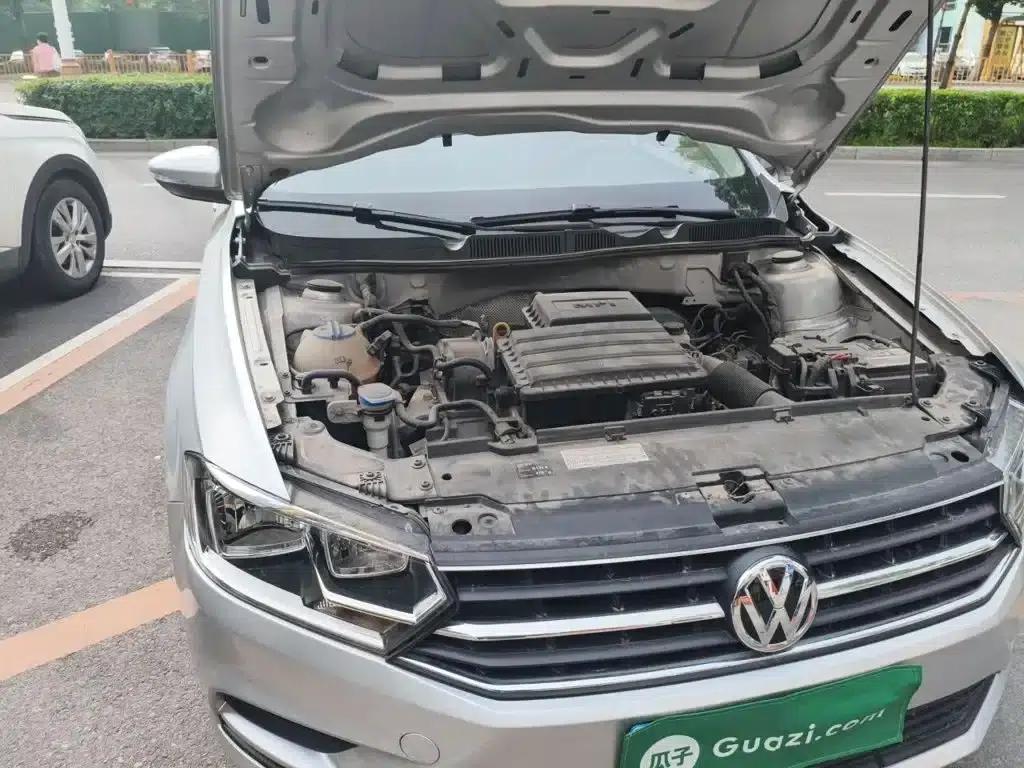 2017 Volkswagen Bora 1.6L Manual Fashion Edition — миниатюра 21