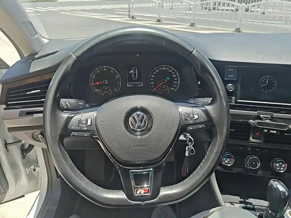 2019 Volkswagen Bora Facelift 1.5L Automatic Comfort Model (China VI Emission Standard) — миниатюра 11