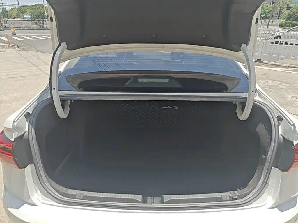 2019 Volkswagen Bora Facelift 1.5L Automatic Comfort Model (China VI Emission Standard) — миниатюра 19