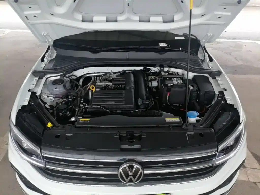 2025 Volkswagen Bora 200TSI DSG Joyful Navigation Edition — миниатюра 20