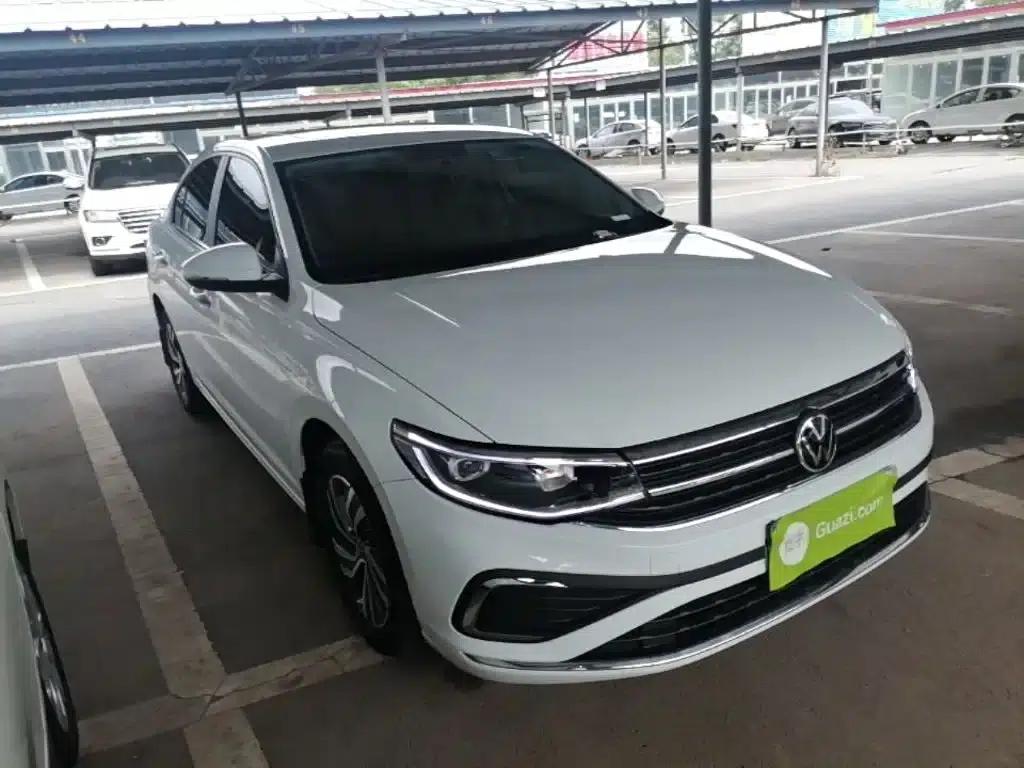 2025 Volkswagen Bora 200TSI DSG Joyful Navigation Edition — миниатюра 4