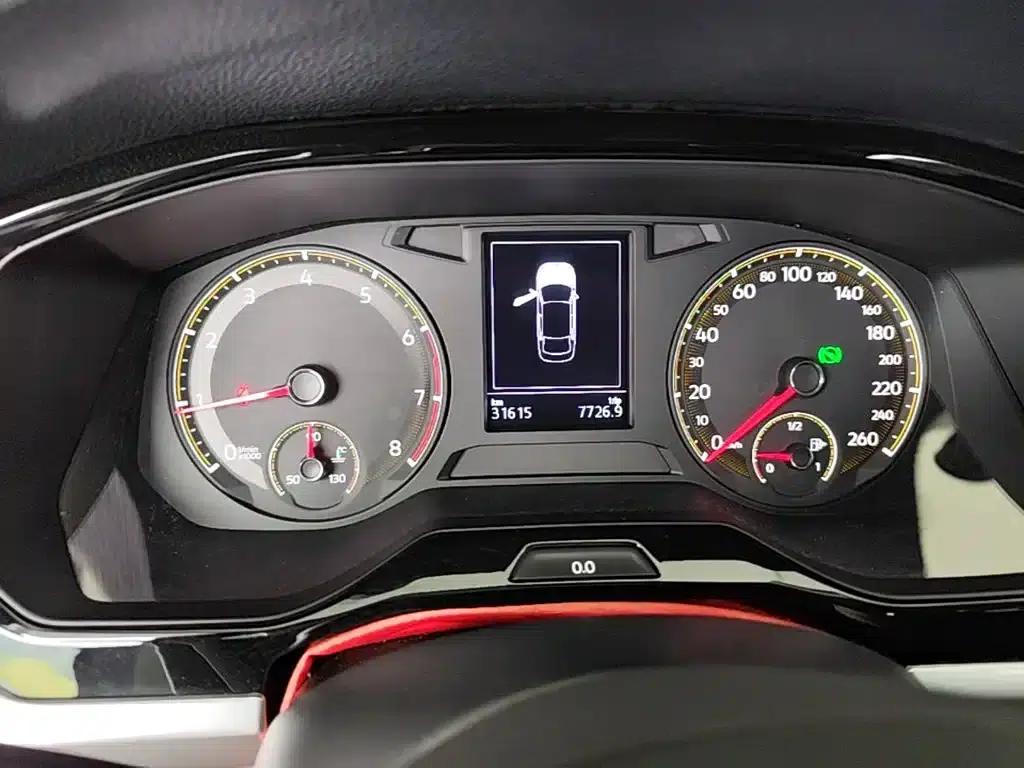 2020 Volkswagen Bora 1.5L Automatic Fashion Edition — миниатюра 12