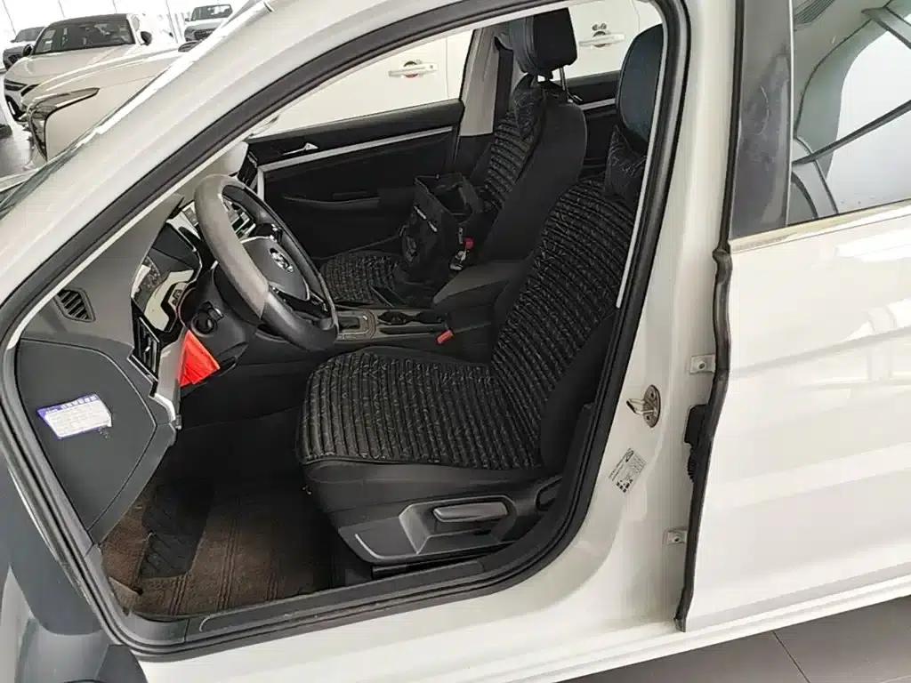 2020 Volkswagen Bora 1.5L Automatic Fashion Edition — миниатюра 15