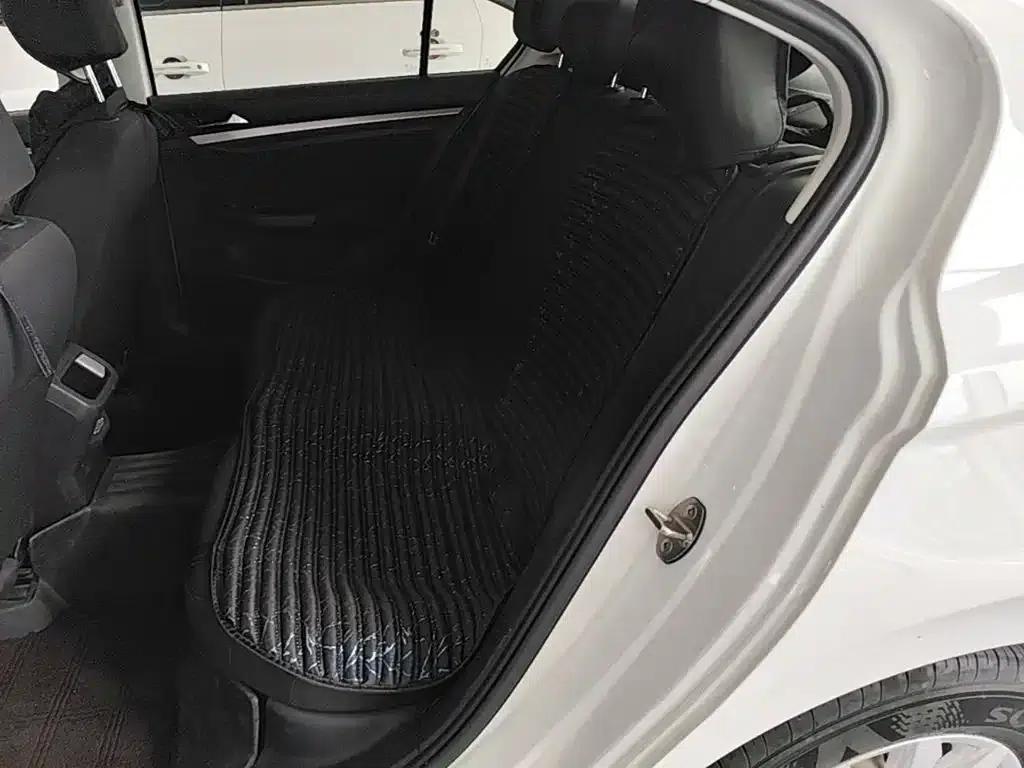 2020 Volkswagen Bora 1.5L Automatic Fashion Edition — миниатюра 17
