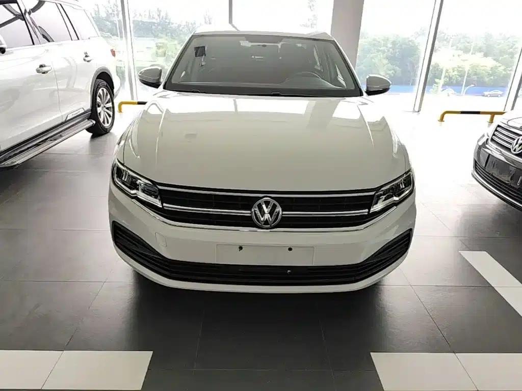 2020 Volkswagen Bora 1.5L Automatic Fashion Edition — миниатюра 3