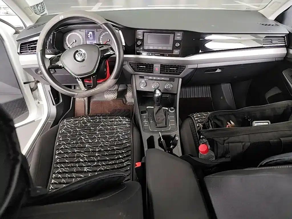 2020 Volkswagen Bora 1.5L Automatic Fashion Edition — миниатюра 10