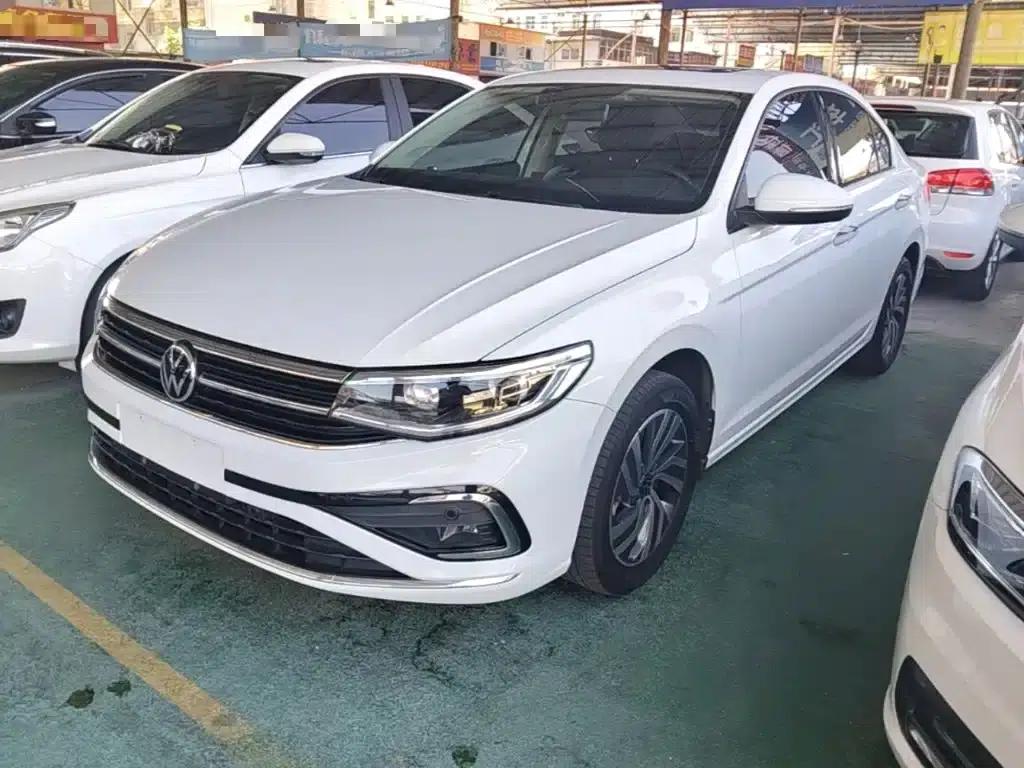 2023 Volkswagen Bora 200TSI DSG Comfort Edition — миниатюра 1