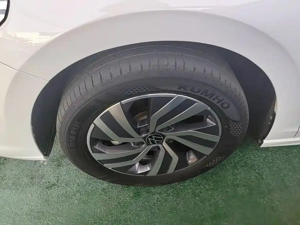 2023 Volkswagen Bora 200TSI DSG Comfort Edition — миниатюра 23