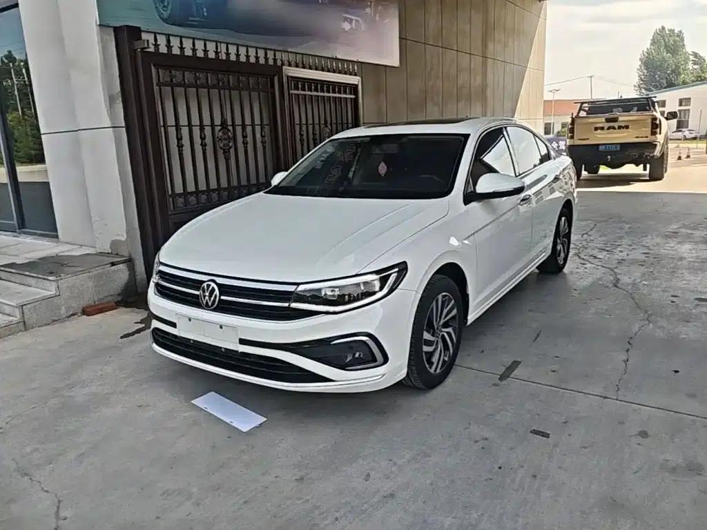 2023 Volkswagen Bora 200TSI DSG Comfort Edition — миниатюра 2