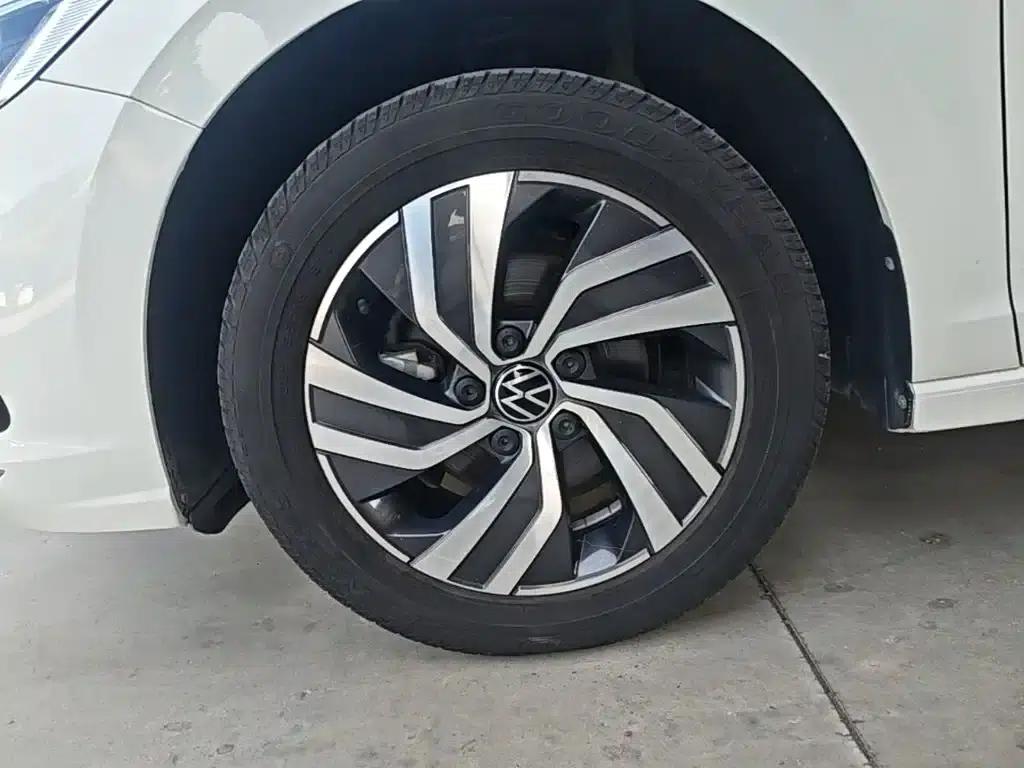 2023 Volkswagen Bora 200TSI DSG Comfort Edition — миниатюра 23