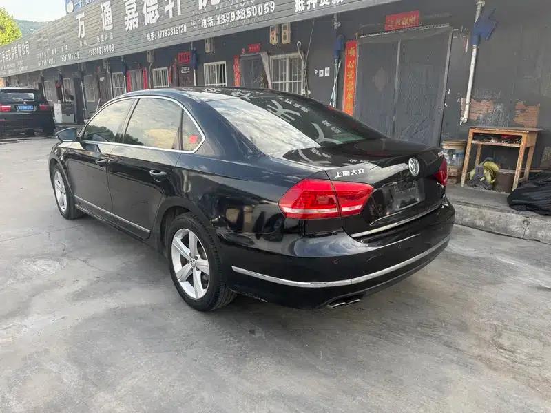 2013 Passat 1.8TSI DSG Royal Edition — миниатюра 4