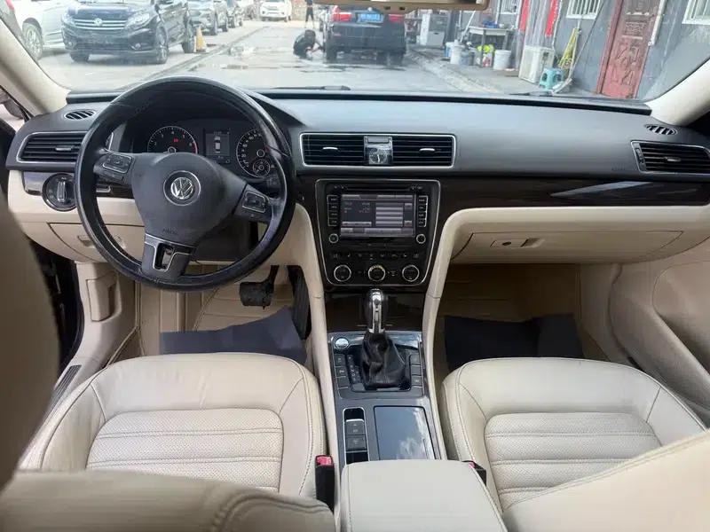2013 Passat 1.8TSI DSG Royal Edition — миниатюра 7