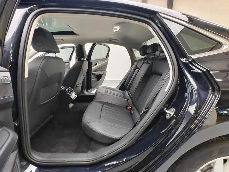 2022 Volkswagen Passat 280TSI Business Edition — миниатюра 17
