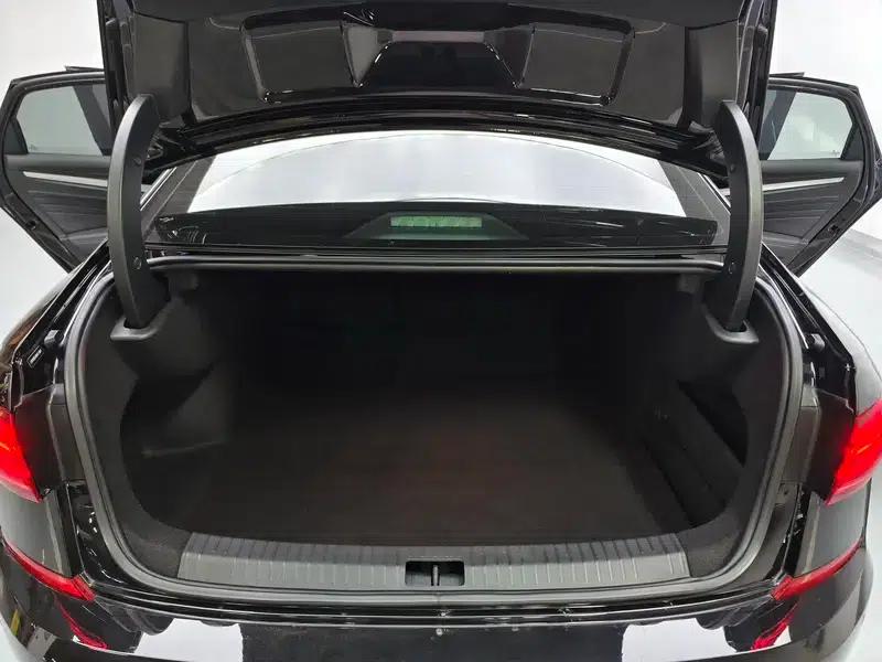 2022 Volkswagen Passat 280TSI Business Edition — миниатюра 19