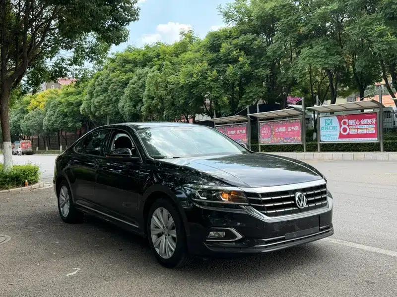 2019 Volkswagen Passat 330TSI Elite Edition (China VI Emission Standard) — миниатюра 3