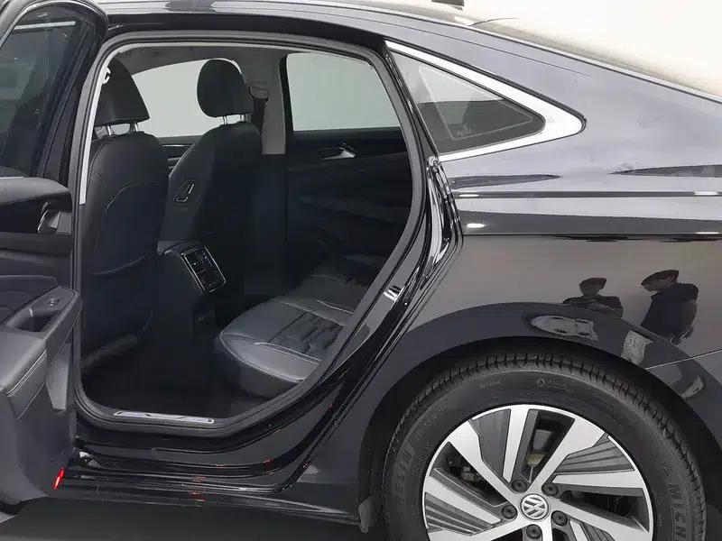2020 Volkswagen Passat PHEV 430PHEV Hybrid Elite Edition (China VI Emission Standard) — миниатюра 18