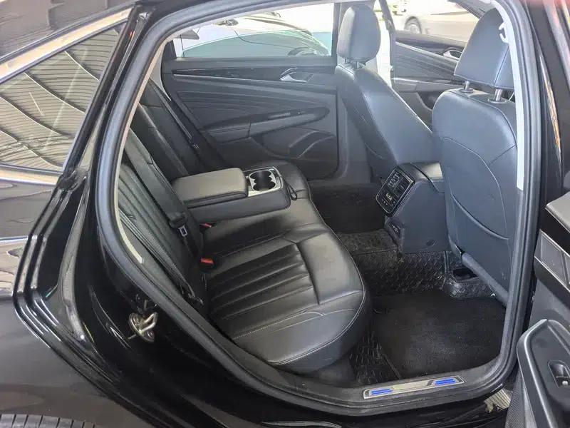 2022 Volkswagen Passat PHEV 430PHEV Hybrid Business Edition — миниатюра 10