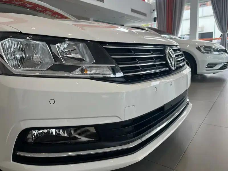 2017 Volkswagen Lavida 1.6L Automatic Comfort Edition — миниатюра 13
