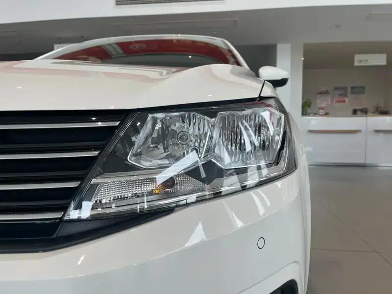 2017 Volkswagen Lavida 1.6L Automatic Comfort Edition — миниатюра 8