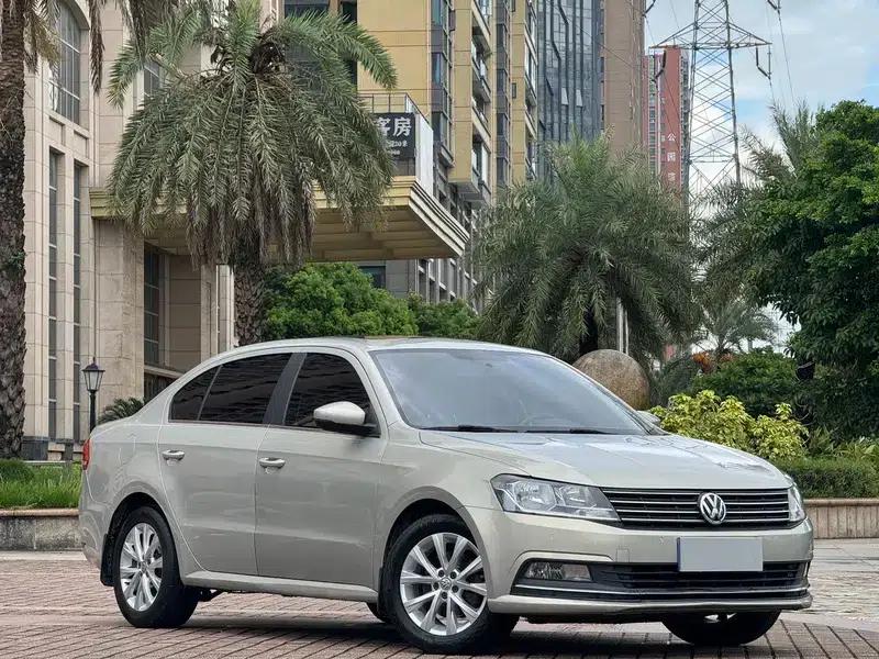 2015 Volkswagen Lavida 230TSI DSG Comfort Edition — миниатюра 3