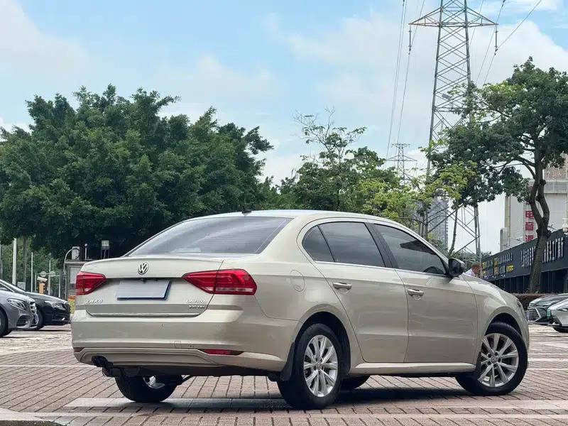 2015 Volkswagen Lavida 230TSI DSG Comfort Edition — миниатюра 6
