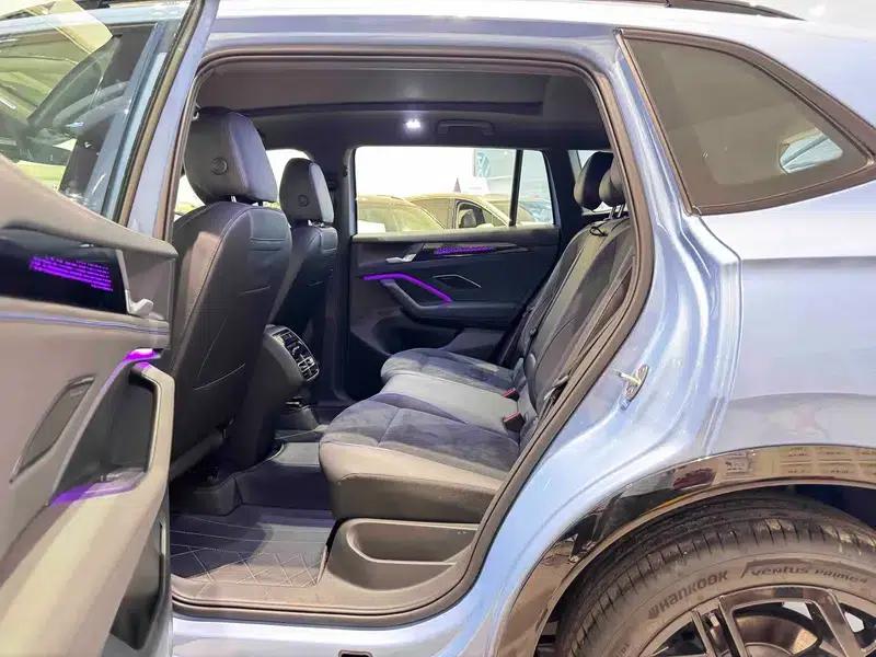 Tiguan L 2025 Pro 380TSI AWD R-Line Supreme Edition — миниатюра 16