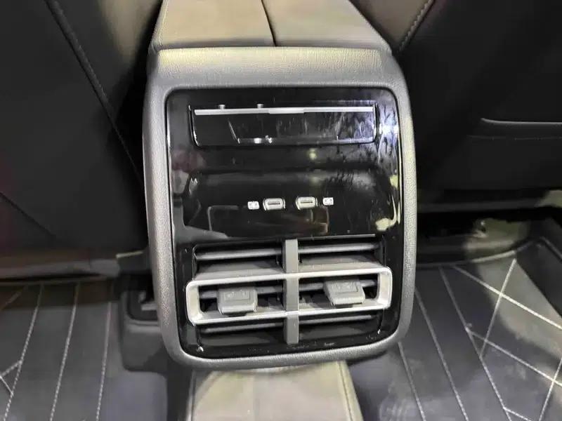 Tiguan L 2025 Pro 380TSI AWD R-Line Supreme Edition — миниатюра 10