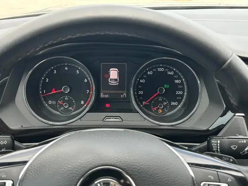 Tiguan L 2018 330TSI Automatic 2WD Luxury Edition — миниатюра 18