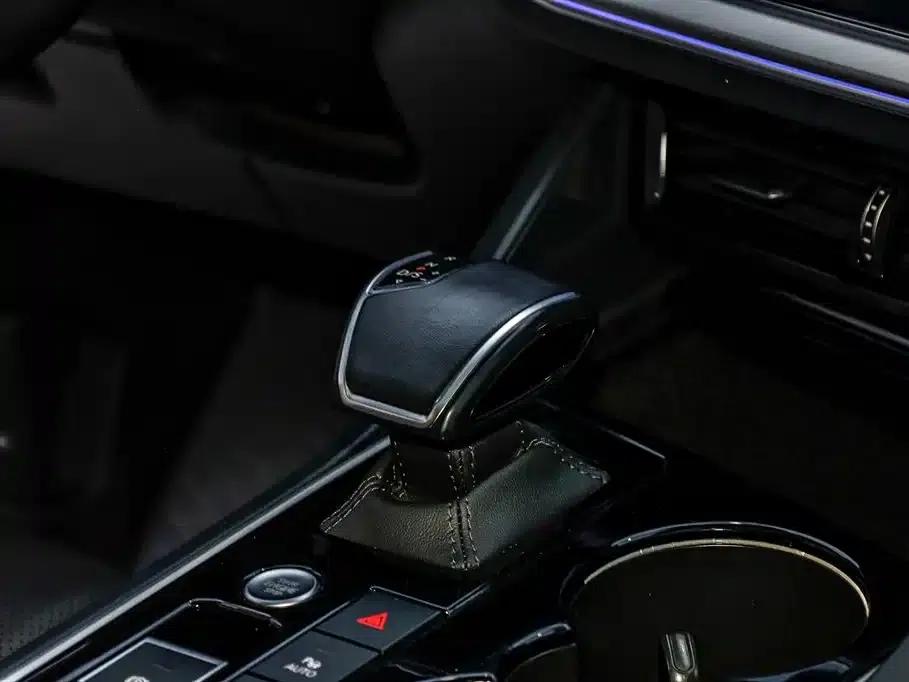 2022 Volkswagen Touareg 3.0TSI R-Line, Obsidian Black Sport Package — миниатюра 21