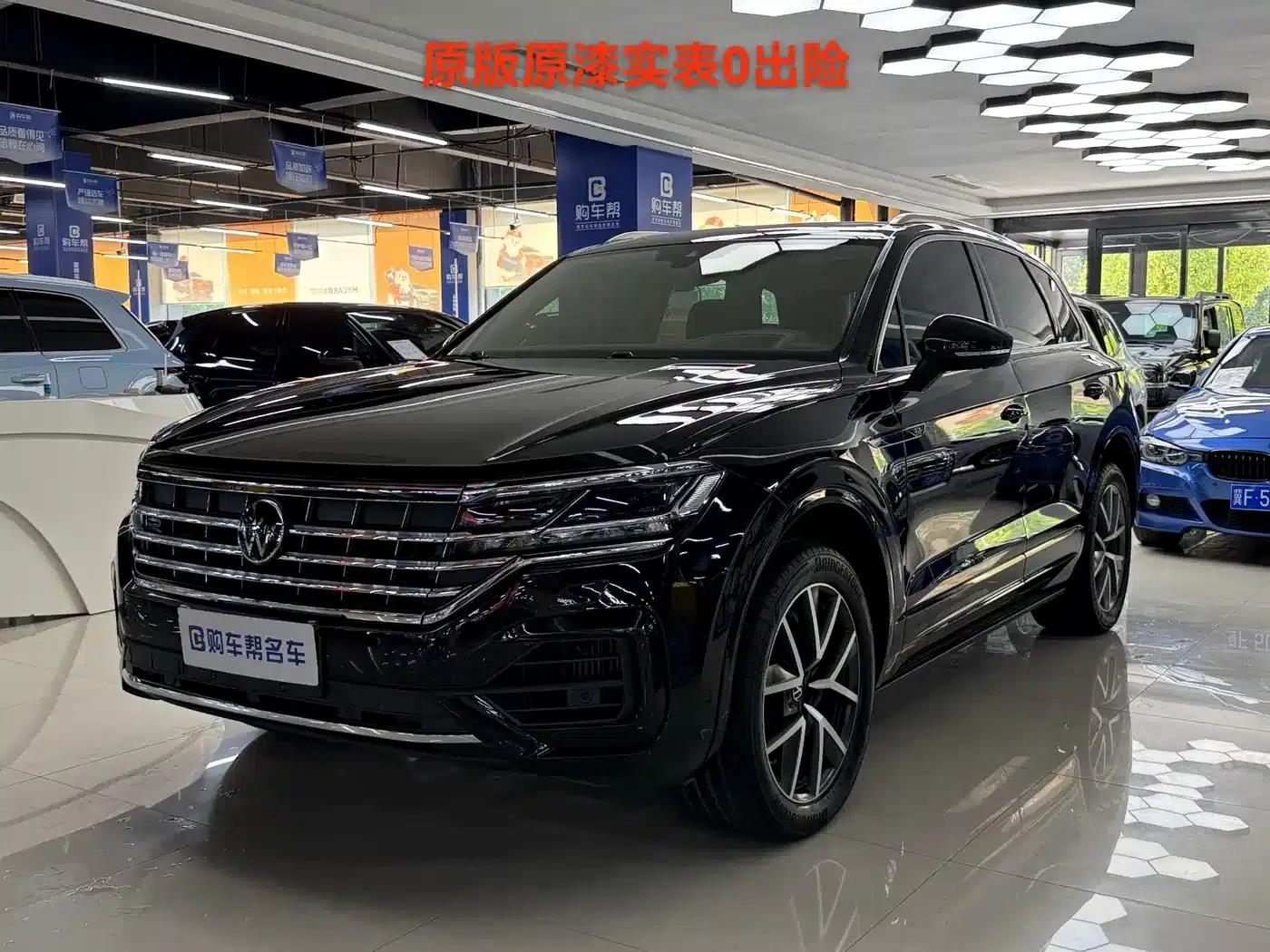 Touareg 2022 3.0TSI R-Line Classic Sport Package — миниатюра 1