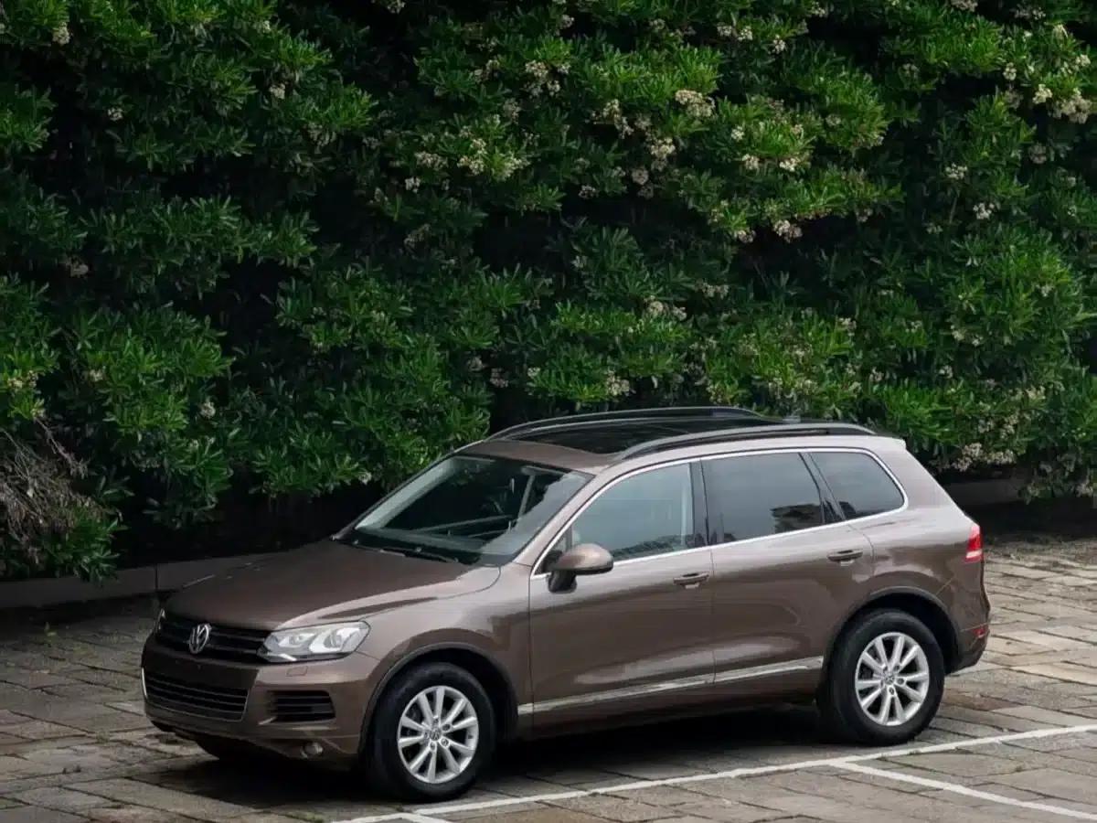 Touareg 2011 3.0TDI Diesel High-Spec Model — миниатюра 2