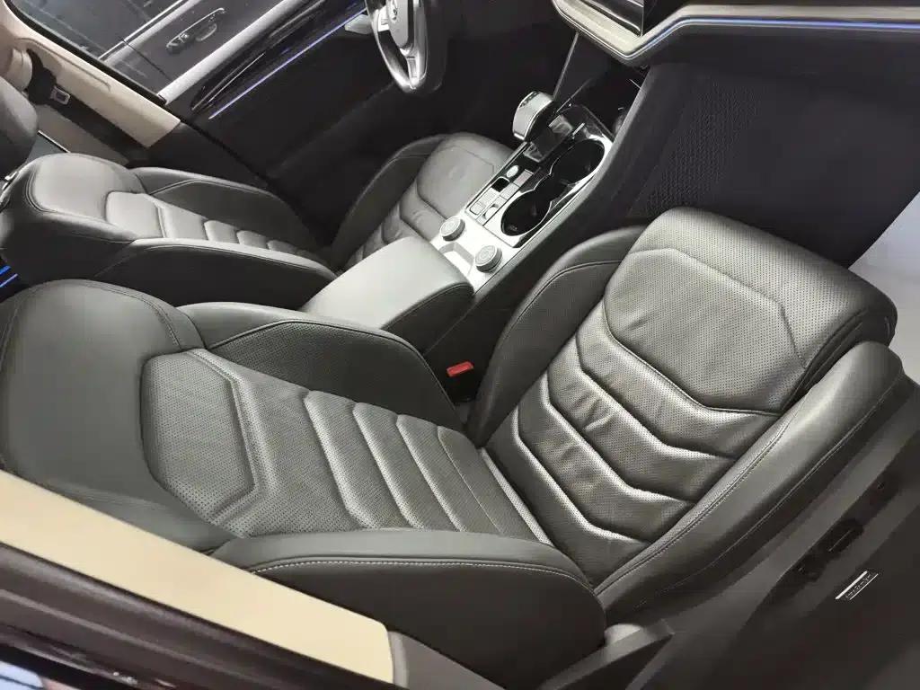Touareg 2019 3.0TSI R-Line Edition (China VI Emission Standard) — миниатюра 16